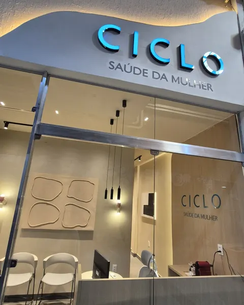 Fachada da Ciclo Saúde da Mulher no Cocais Shopping, Timon